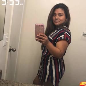 Meet your Posher, Mayra